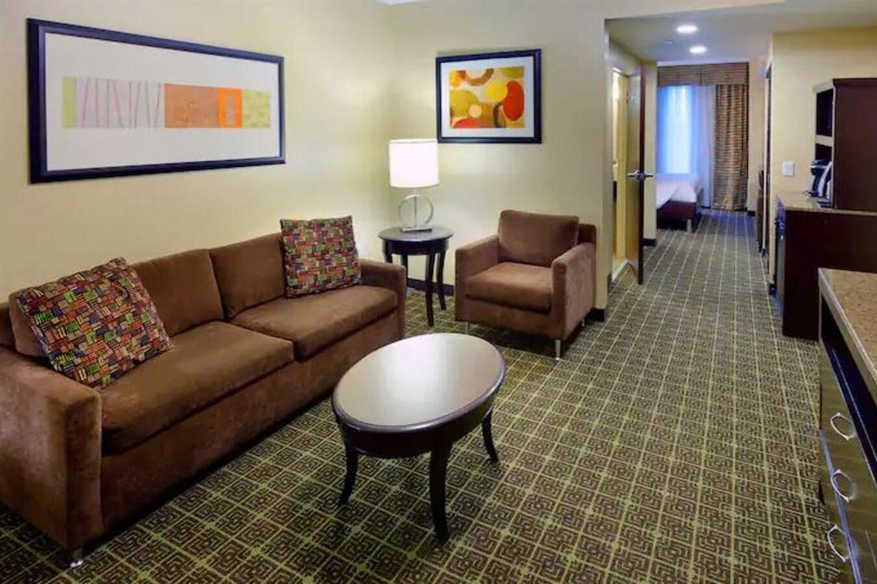 Hilton Garden Inn Springfield, Mo Exterior foto